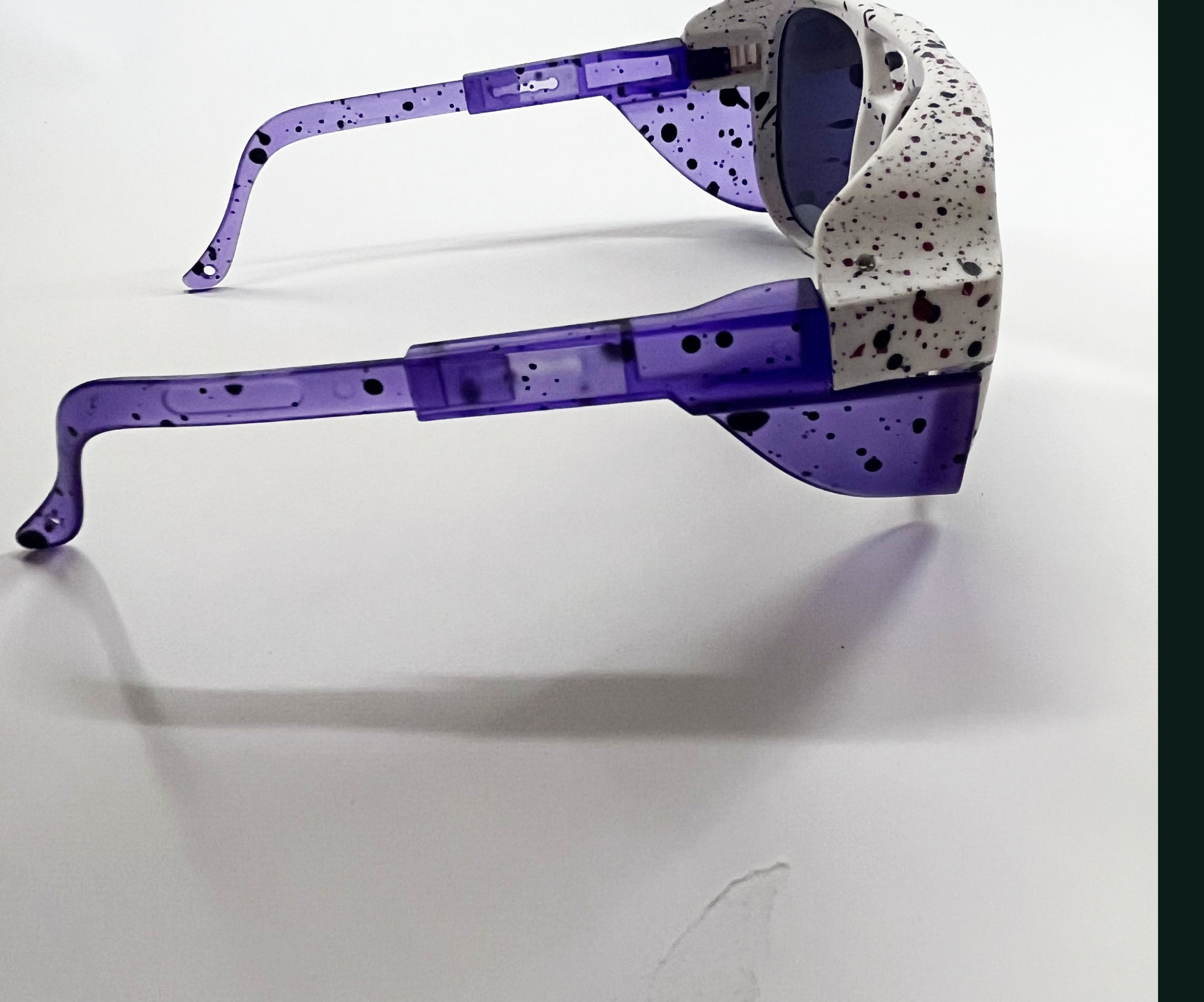 دسته عینک قابل تنظیم اندازه صورت شما