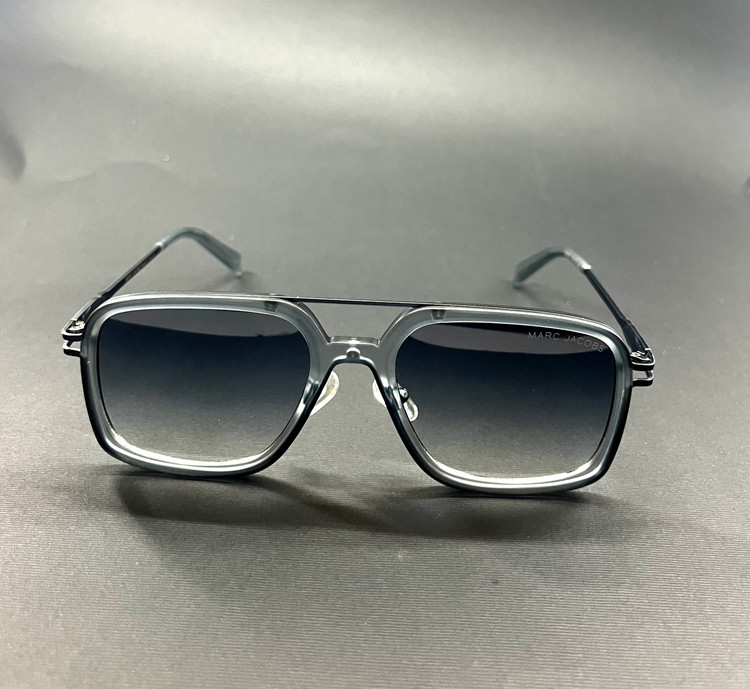 عدسی استاندارد