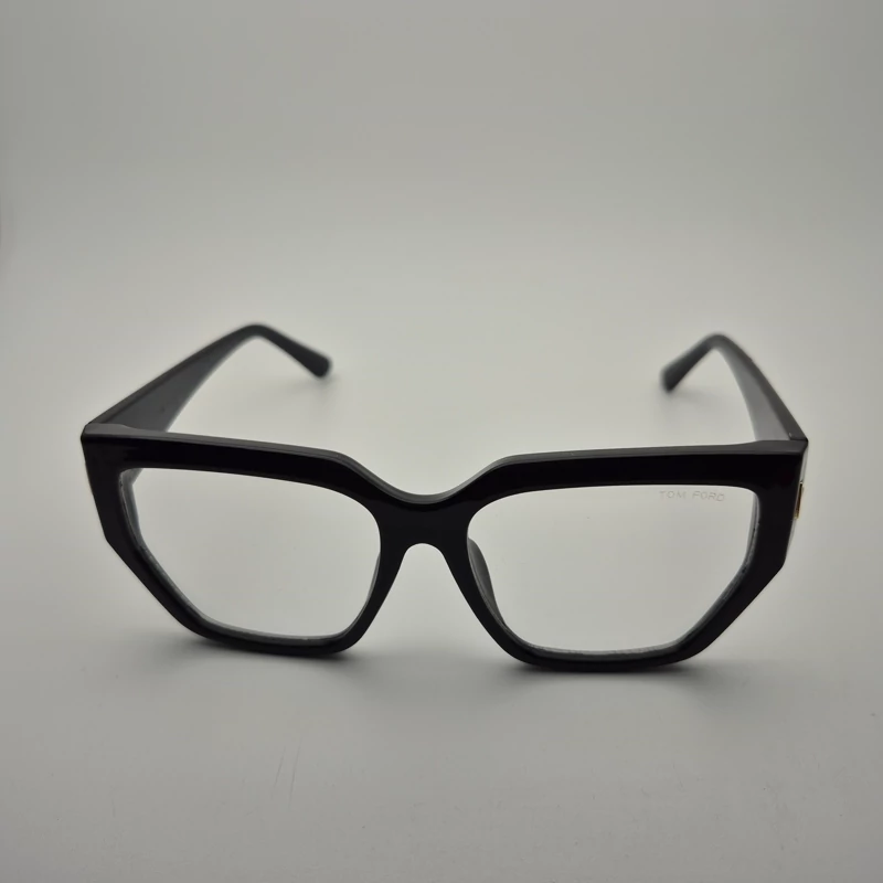 عینک طبی بلوکات