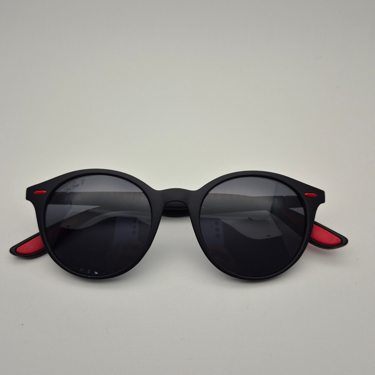 عینک افتابی مارک Ray-Ban