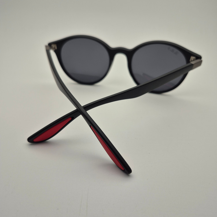 عینک افتابی مارک Ray-Ban